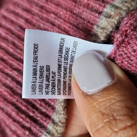 BLACK AND BROWN SWEATER - Picture 10 of 10